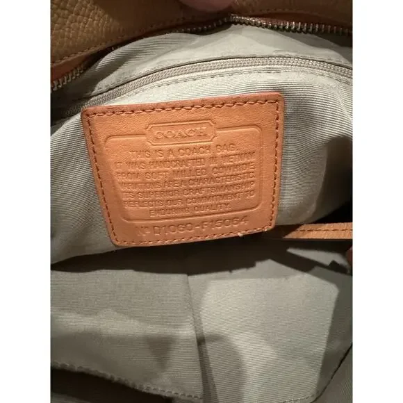 COACH VINTAGE SHOULDER BAG PEBBLED ORANGE LEATHER DUFFLE PURSE - Picture 16 of 16